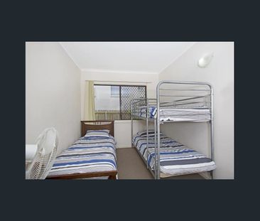 UNIT IN THE HEART OF RAINBOW BAY - Photo 3