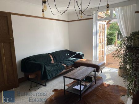 3 bedroom semi-detached house to rent - Photo 3