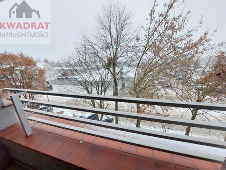 Przestronna kawalerka z dużym balkonem z nowszych zasobów - Photo 3