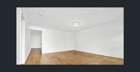 🏡 Transform This Spacious 4-Bedroom Home Into Your Own Style! Available 20th of January 2026 - Photo 2