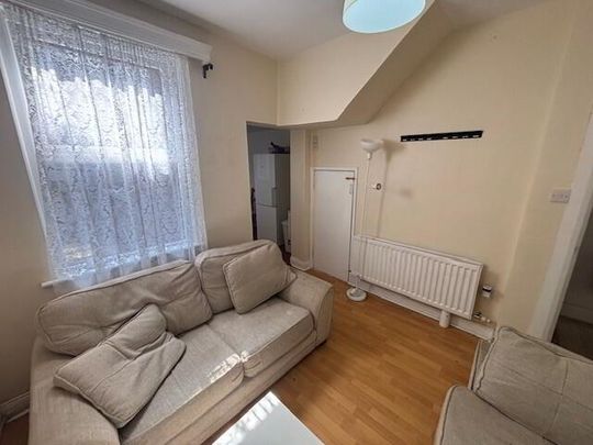 Balfour Avenue, Ormeau Road, Belfast, BT7 2EU - Photo 1