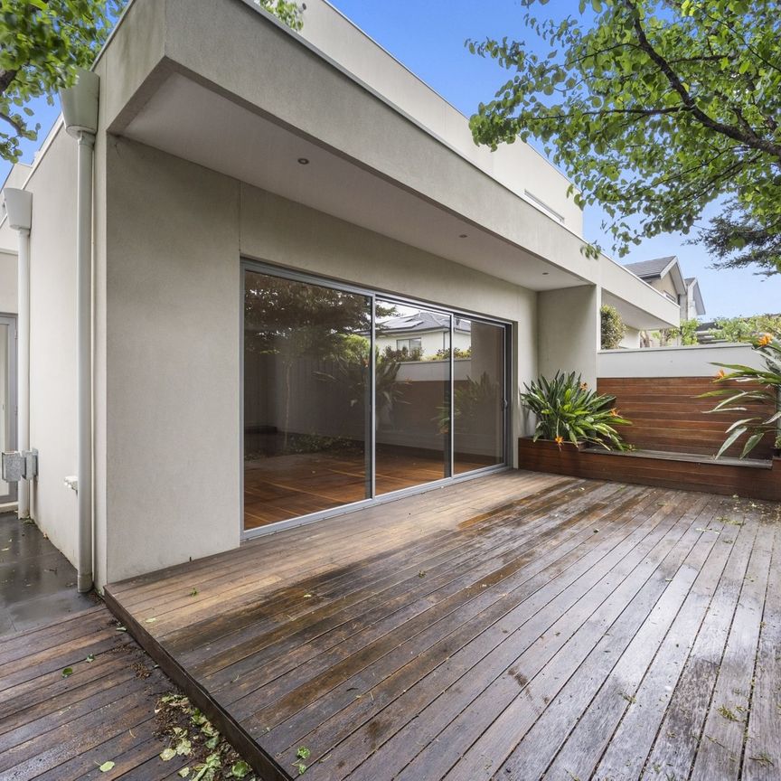 7A Churchill Court, Brighton East - Photo 1