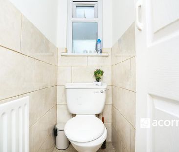 House share to rent - Photo 3