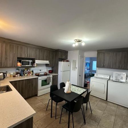 4 1/2 - Québec (Sainte-Foy) - 1 385 $/mois - Photo 3