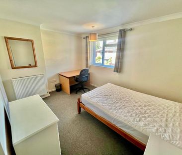 Parmenter Road, Norwich - Photo 2