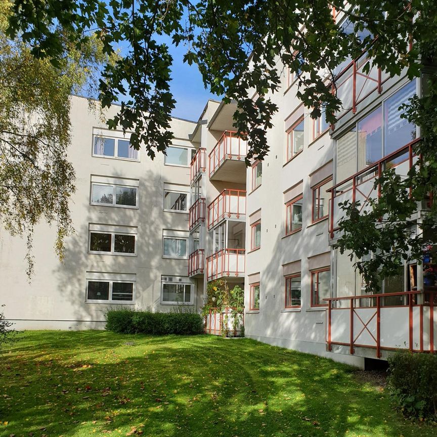 Kungsvägen 77 B - Foto 1