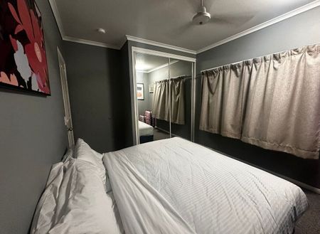 Cairns North - Photo 2