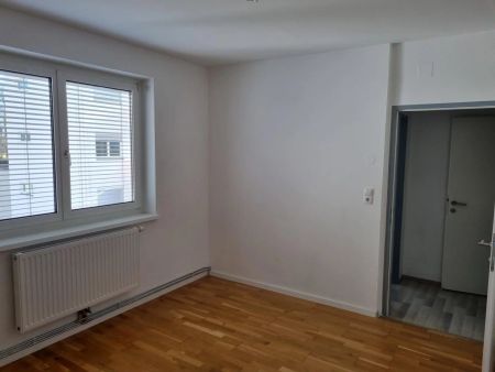 unbefristet | nette 3,5 Zimmer-Wohnung mit Stellplatz! - Photo 3