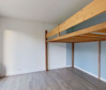 Location Appartement 1 pièce 39m² - Photo 2