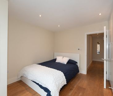 2 Bed Flat, Wimbledon, SW19 - Photo 5