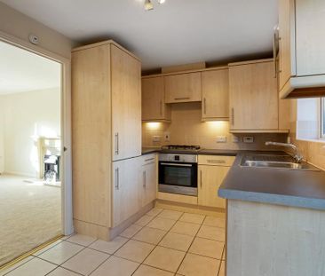 2 bedroom end of terrace house to rent - Photo 6