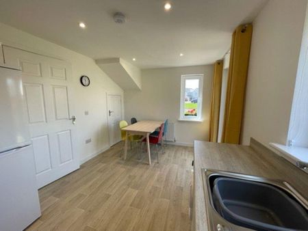 3 bedroom house to rent - Photo 2