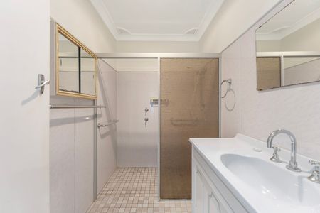 8 Canton Parade, Noraville NSW 2263 - House For Rent | Domain - Photo 2