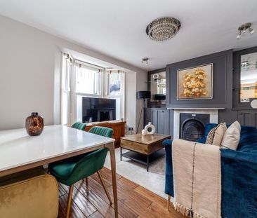 5 bedroom flat to rent - Photo 1