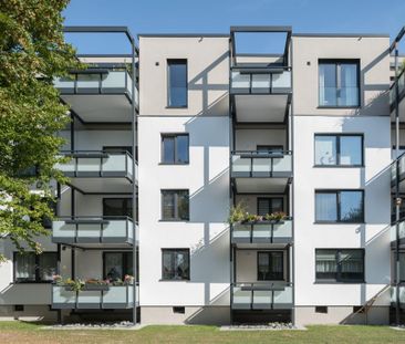 Renovierte 3-Zimmer-Wohnung mit Laminat in Wolfsburg Vorsfelde - Photo 1