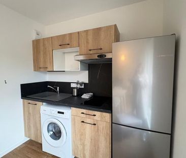 Location Appartement 1 pièce Meublé 33m² BREST 29200 - Photo 2