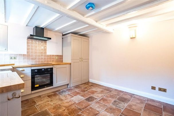 2 bedroom terraced house to rent - Photo 1