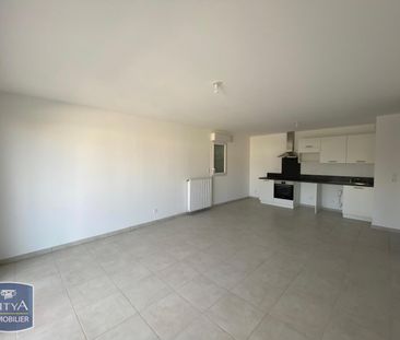 Location Appartement 3 pièces 67m² CARPENTRAS 84200 - Photo 5