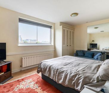Studio to rent - Photo 5