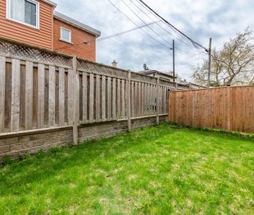 For Lease - 383 Brant Street Unit# #2, Vanier and Kingsview Park, O... - Photo 2