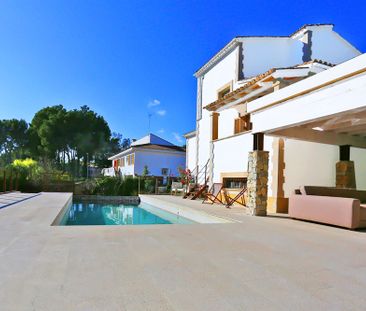 Villa with pool close to the beach in Santa Ponsa - Photo 4