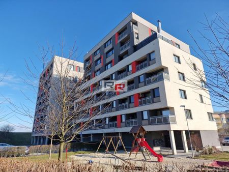 Pronájem bytu 1+kk 39 m2 - Photo 2