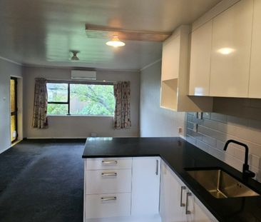 COSY ON CARRUTH - Photo 5