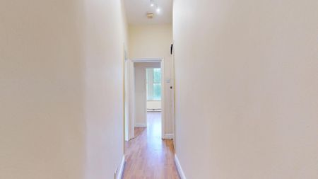 Lea Bridge Road, London, E10 - Photo 5