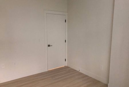 7423 Imperial St, Burnaby - Photo 2