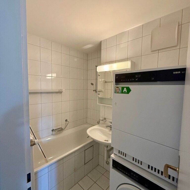 Grosszügiges Wohnen in Therwil - Photo 1