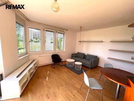 Pronájem bytu 2+kk v osobním vlastnictví 49 m², Praha 5 - Hlubočepy - Фото 2