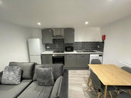 1 bedroom in a house share to rent - Photo 5