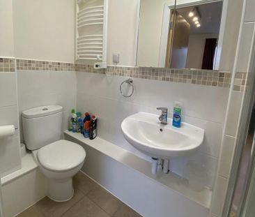 Studio to rent - Photo 4