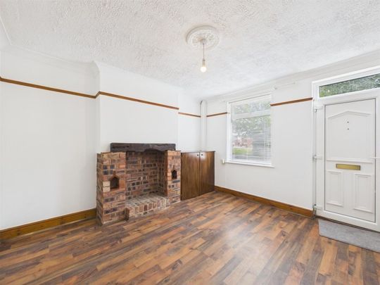 2 BED Terraced House To rent - Photo 1