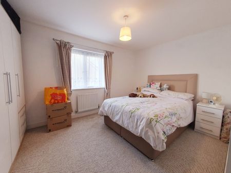 2 bedroom terraced house to rent - Photo 4