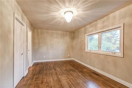 For Lease - 52 Fairchild Avenue, Toronto, Ontario - Photo 3