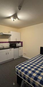 Studio to rent - Photo 4