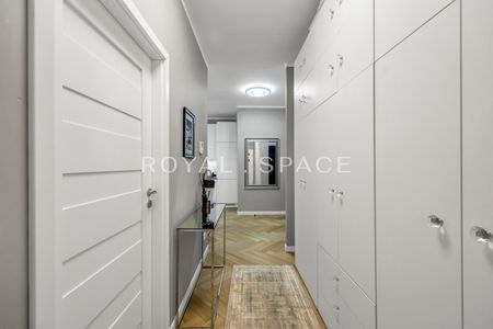 Przestronny apartament w eleganckim stylu! - Zdjęcie 2