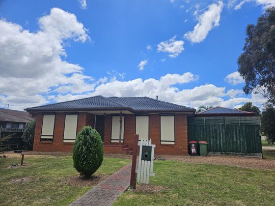 21 Milford Court, Meadow Heights - Photo 1