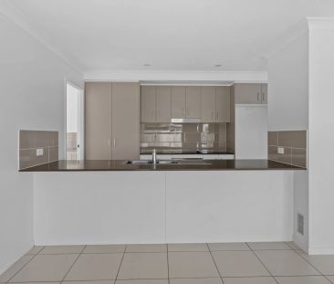 4 Bedroom double storey home, Newport Contact Julie Sykes - Photo 3