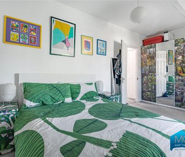 4 bedroom terraced house to rent - Photo 6