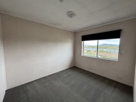 12/67 Macquoid Street, Queanbeyan - Photo 1