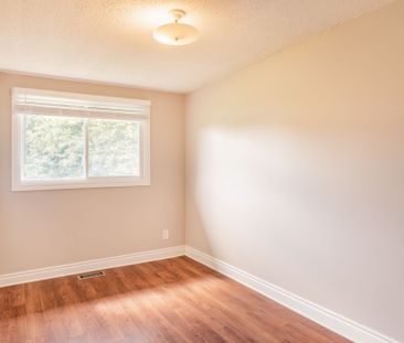 For Lease - 451 Moodie Drive Unit# E, Bells Corners and South to Fallowfield, Ontario - Photo 3