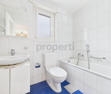 Helle und ruhige 3-Zimmer-Wohnung mit Balkon, neu saniert in Streng... - Foto 1