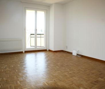 Spacieux appartement de 4½ pièces au 1er étage - Photo 2