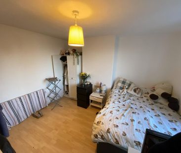 4 bedroom house to rent - Photo 5