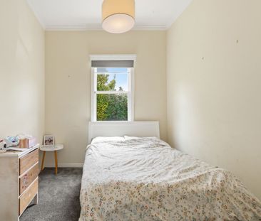 Charming 4-Bedroom Home in Rosetta - Photo 5