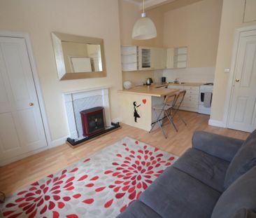 1 bedroom flat to rent - Photo 6