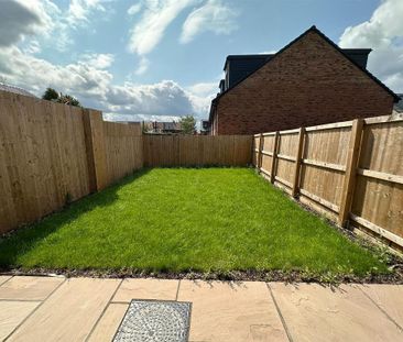 2 bedroom townhouse to rent - Photo 2
