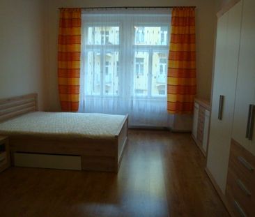 Pronájem bytu 3+1 • 95 m² bez realitkyVrázova, Praha - Smíchov - Photo 4